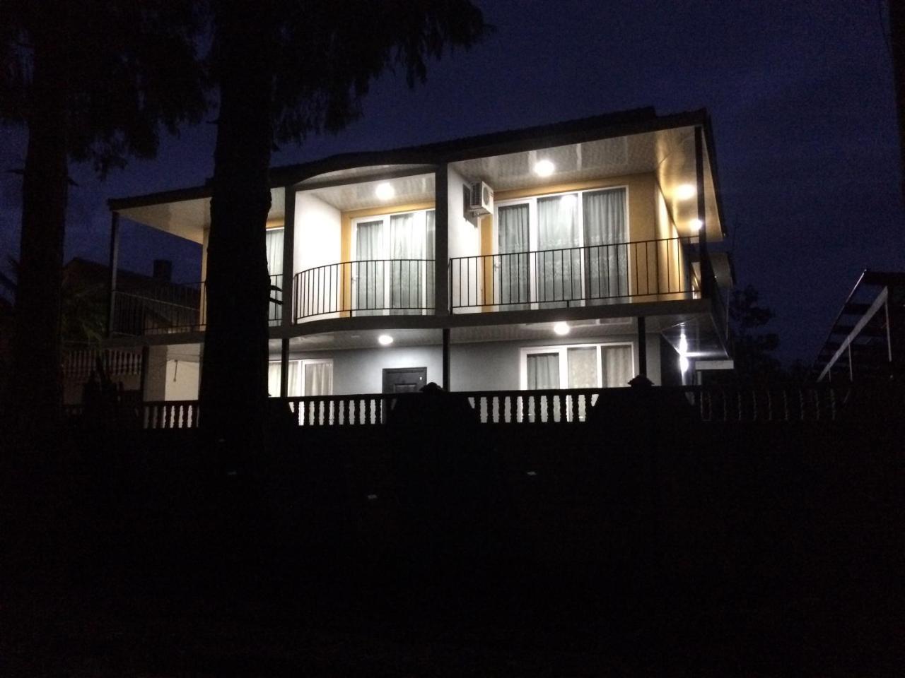 Tamari Hotel Ureki Bagian luar foto
