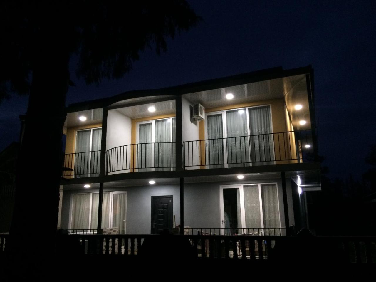 Tamari Hotel Ureki Bagian luar foto